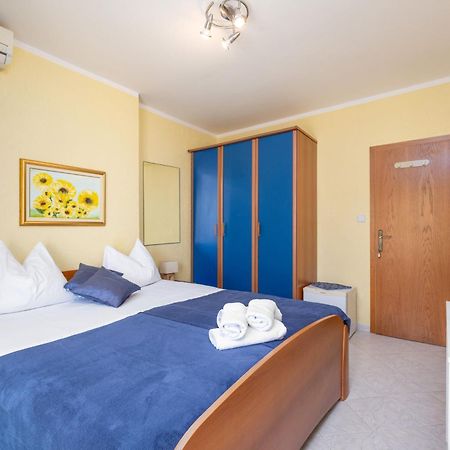 Rooms Tupina By Paulina Mlini Luaran gambar