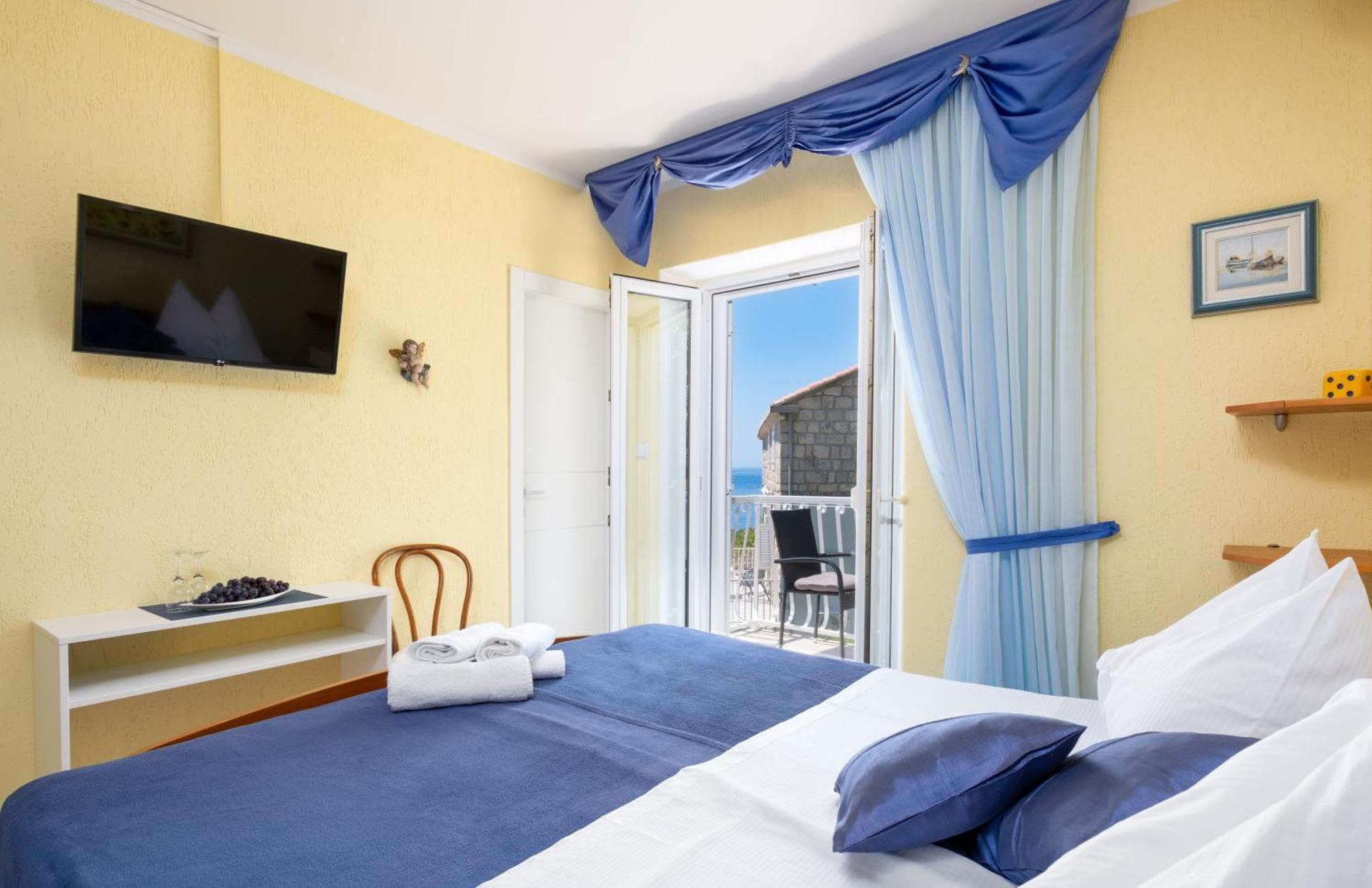 Rooms Tupina By Paulina Mlini Bilik gambar